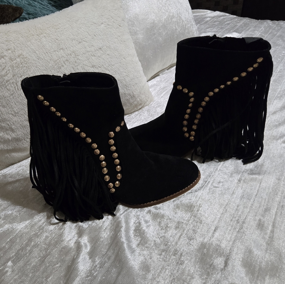 Black Fringe Ankle Boots By Beast Fashion NWOT Size 7 1/2